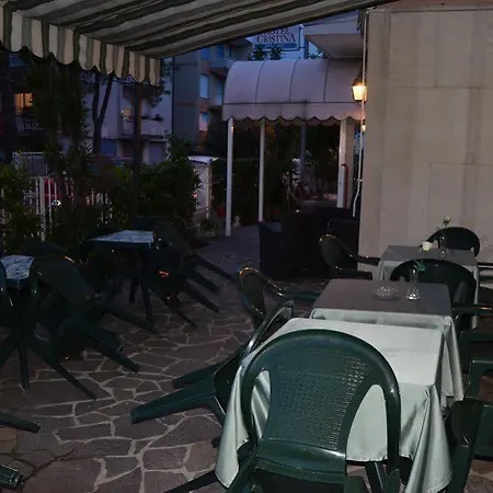 Cristina Hotel